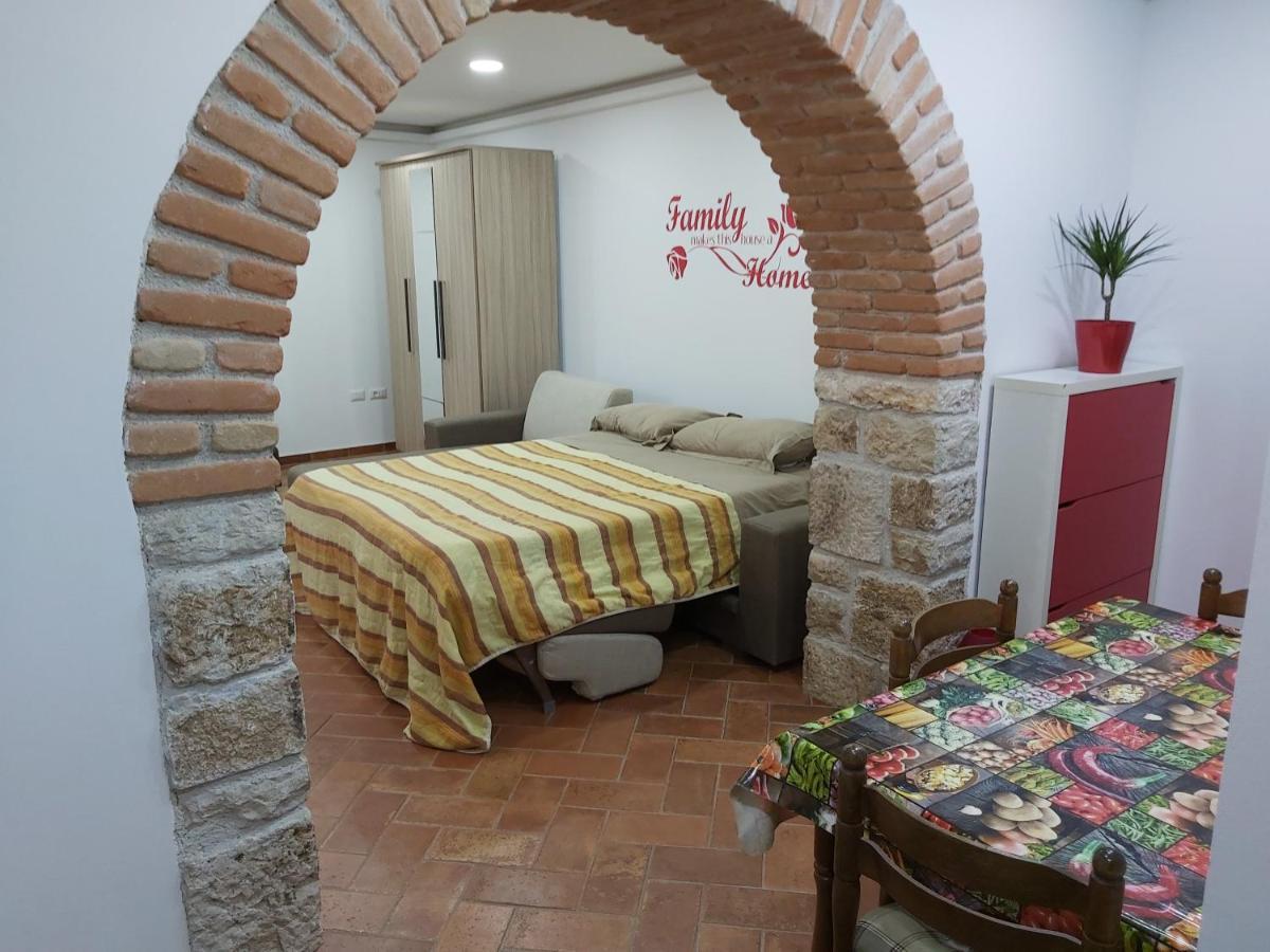 Studio Apartman Marko Πόρετς Εξωτερικό φωτογραφία