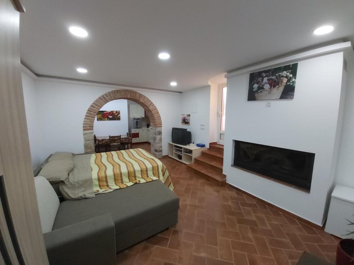 Studio Apartman Marko Πόρετς Εξωτερικό φωτογραφία